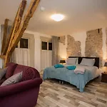Sevenaer 4* Zevenaar