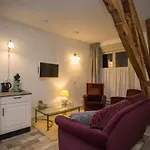 Sevenaer 4* Zevenaar